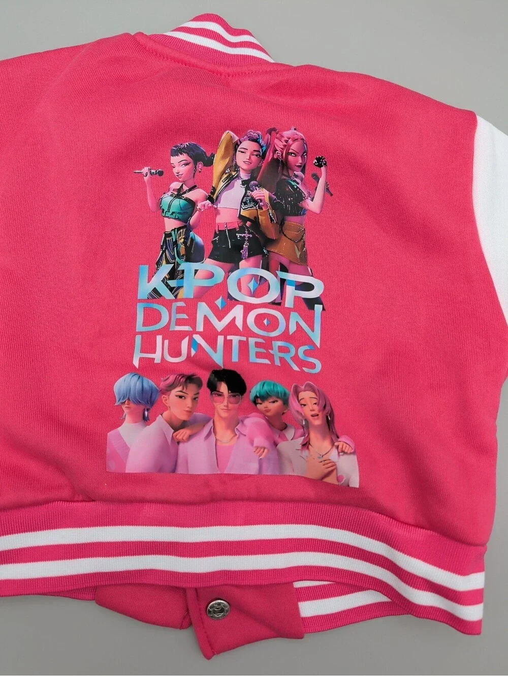 NWOT  K-Pop Demon Hunters Pink and White Kids Jacket Size 5-6Y